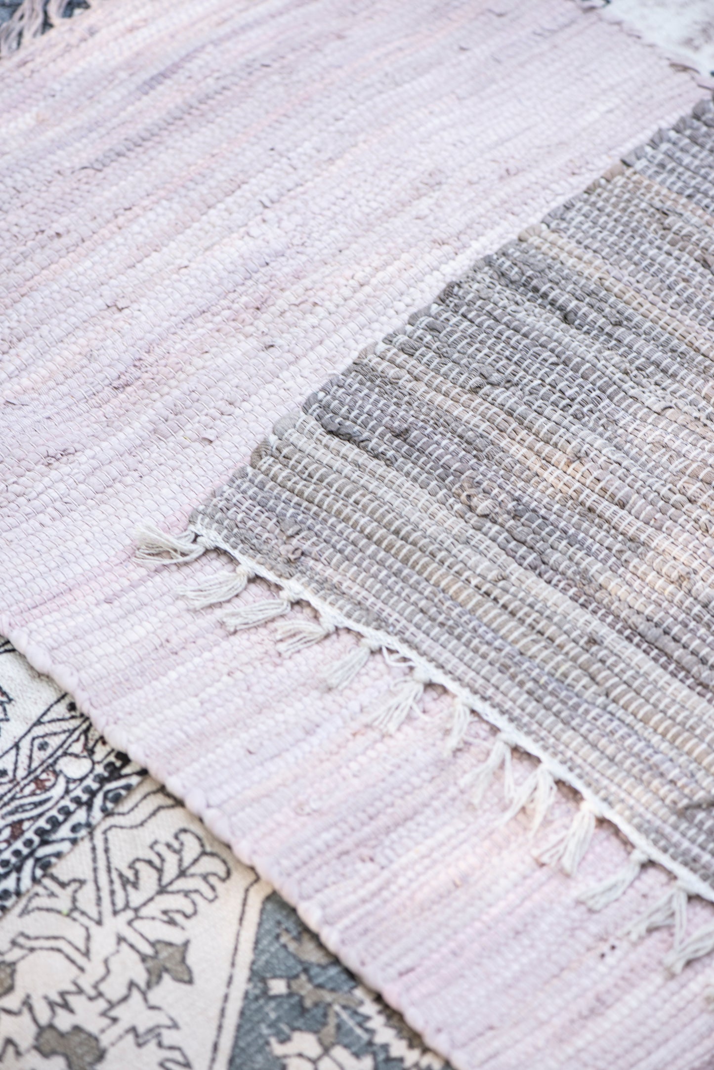 IB Laursen Bodenläufer Teppich mit Fransen braun grau