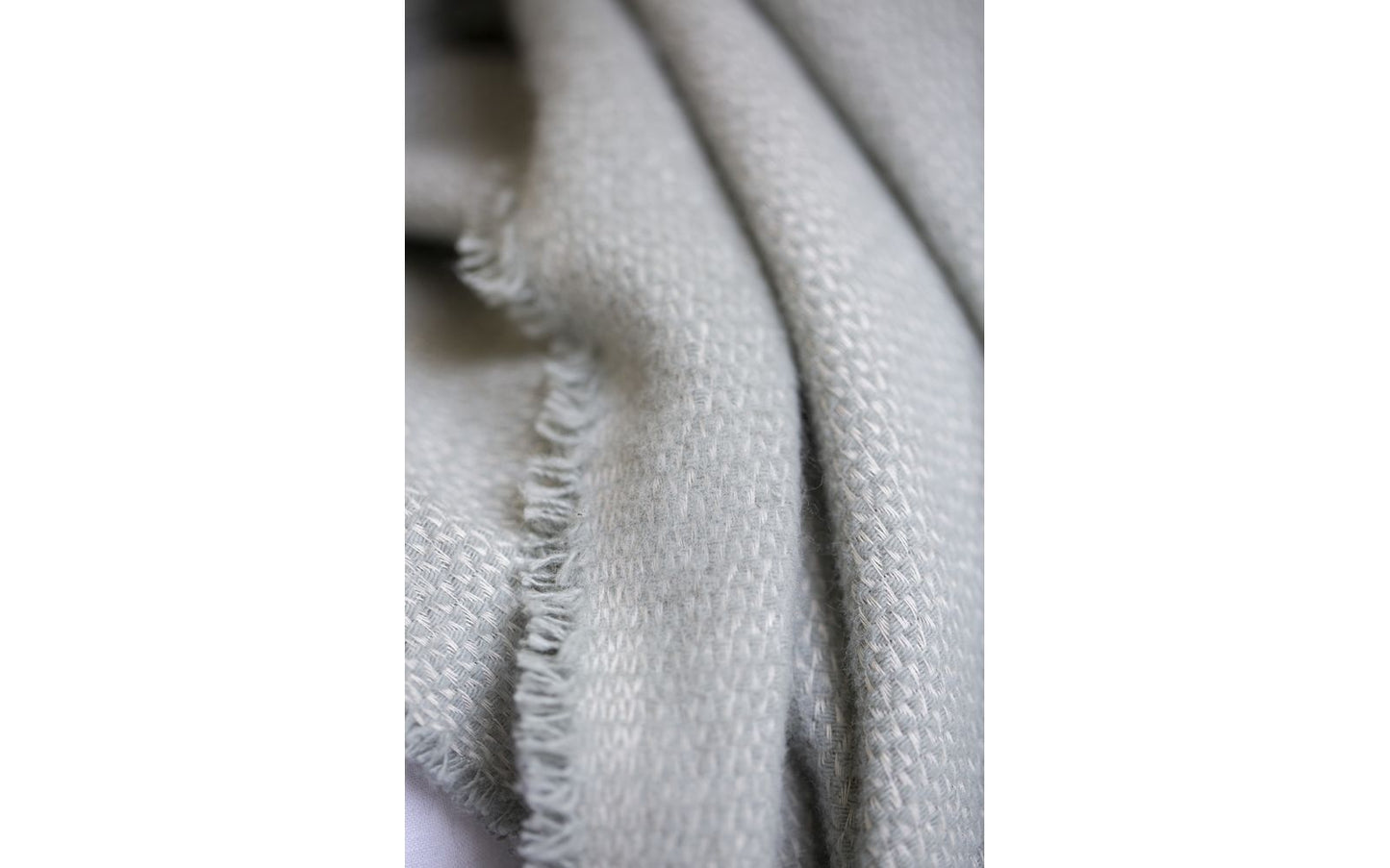 David Fussenegger Strukturdecke TOPAZ grün