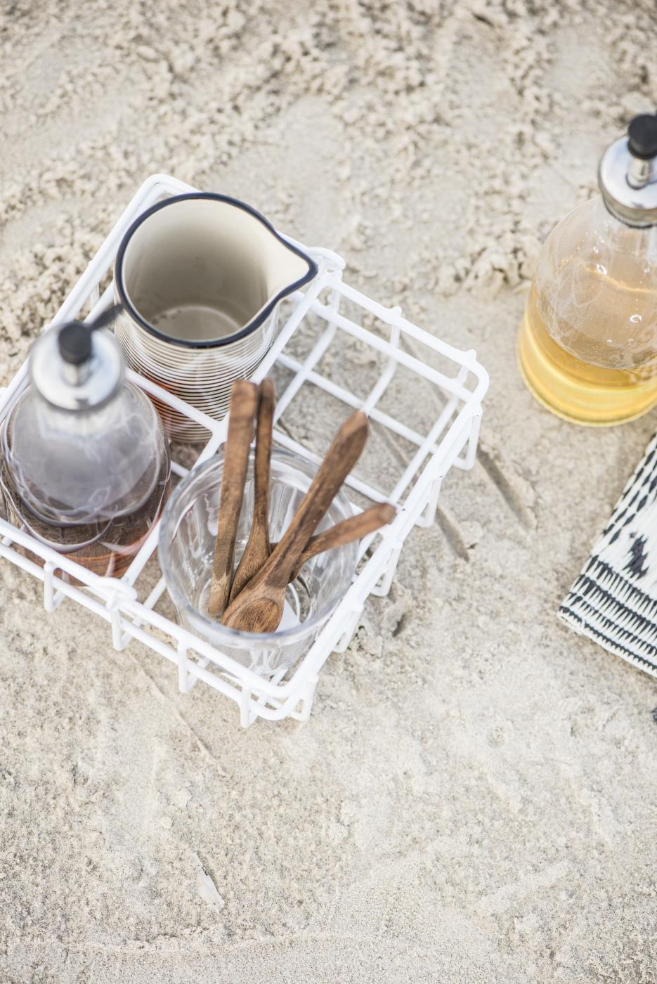 IB Laursen Korb mit Henkel & vier Fächer weiß