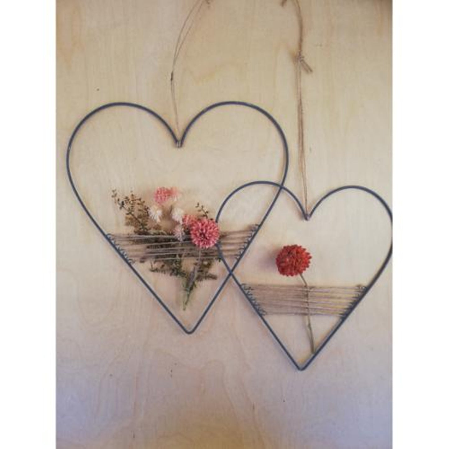 Madleys zwei tlg. Set Metall Herzen mit Jute