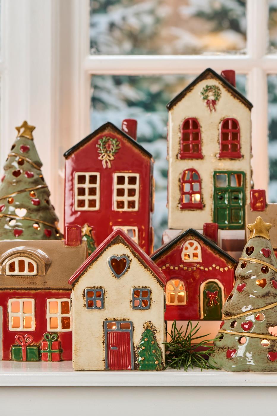 IB Laursen Teelicht Haus creme mit grüner Tür Weihnachten
